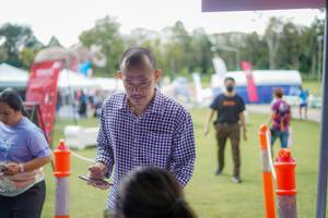 BIB: 
                            <button type="button" onclick="openModal(26545229)" class="btn btn-primary btn-sm float-right btn-popup" data-toggle="modal" data-target=".modal-high-quality">
                        <i class="fas fa-shopping-cart"></i> Add to Cart
                    </button>
                                            <button type="button" onclick="isThisMe(26545229, true)" class="btn btn-success btn-sm float-right btn-popup btn-isme hidden" data-toggle="tooltip" data-placement="bottom" title="นี่คือรูปของคุณใช่ไหม คลิกที่นี่เพื่อเอาเข้าอัลบั้ม">
                        <i class="fas fa-plus"></i> Add to album
                    </button>
                    <button type="button" onclick="isThisMe(26545229, false)" class="btn btn-warning btn-sm float-right btn-popup btn-isnotme hidden">
                        <i class="fas fa-ban"></i> Remove from album
                    </button>